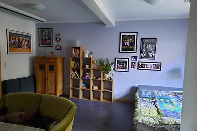 Appartment Lila Zimmer