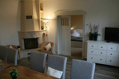 EG 4-Raum-Ferienwohnung (86m², max 6...