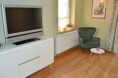 ***Ferienwohnung mit Terrasse*** / Fam. Dinda