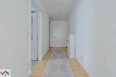 1.9 km zur Messe 3-Zimmer-Wohnung in Laatzen...