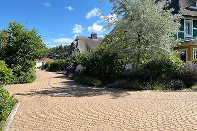 Bültenzeit mit WLAN, Parkplatz und Terrasse