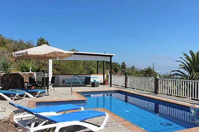 Villa la Hoya