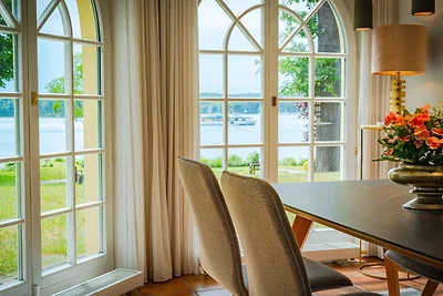 Stilvolle Ferienwohnung mit Seeblick und...