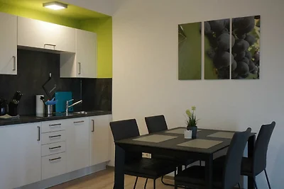 Ferienwohnung 3 Terrassenlage Berg