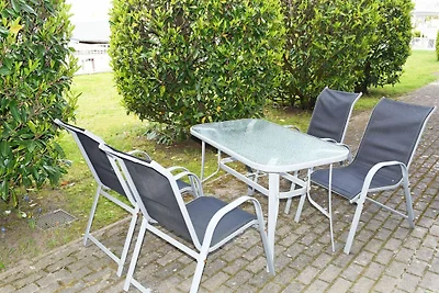 27 schöne 2-Raum-Ferienwohnung mit Terrasse