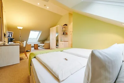 Doppelzimmer zur Inselseite