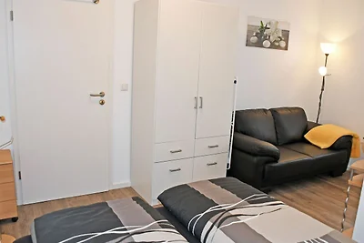 2-Raum-Ferienwohnung mit Terrasse in ruhiger...