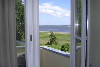 Ferienwohnung 6 mit Seeblick und Balkon 2...