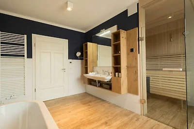 08 schöne 3-Raum-Ferienwohnung mit Sauna u.