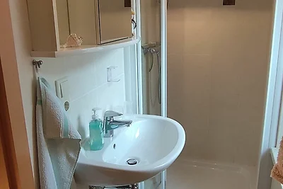 Ferienhaus, komb. WZ/SZ, Küche, DU/WC, Garten