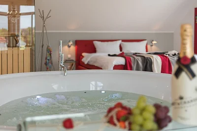 VILLA LIFESTYLE / Honeymoon Suite