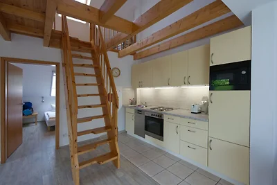 2-Raum-Ferienwohnung, 6 Personen, Balkon, OG...