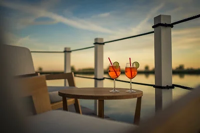 Casa su barca Vacanza single Krummin