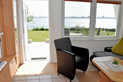 Bungalow mit Panoramasundblick und Terrasse