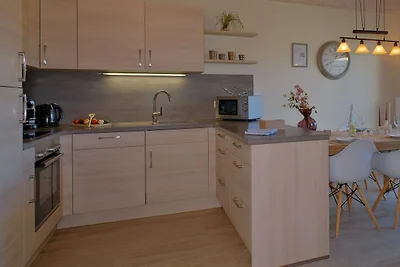 DAG-907 - Modernes Reihenhaus mit Garten (HT)