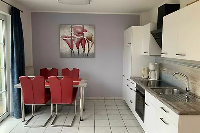 Reethaus mit Terrasse und Strandkorb, 1 SZ, m...