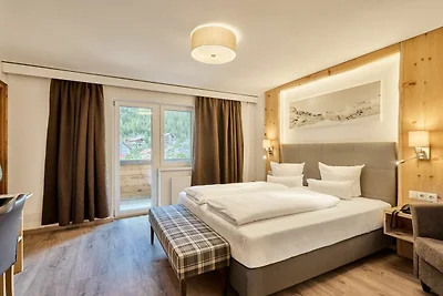 Zimmer mit Balkon