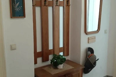 I. OG 82m², 2 Zi. mit Balkon
