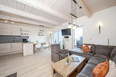 DAG-907 - Modernes Reihenhaus mit Garten (HT)