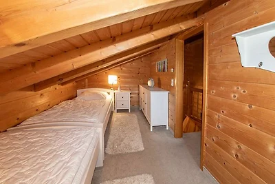 Modernes Holzhaus mit gemütlicher Atmosphäre...