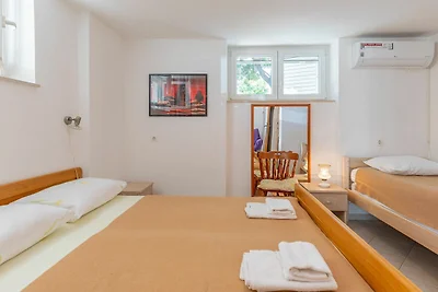 Appartamento Vacanza con famiglia Starigrad