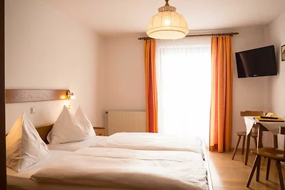 Doppelbettzimmer
