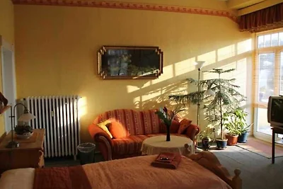 Mehrbettzimmer - gelbes Zimmer