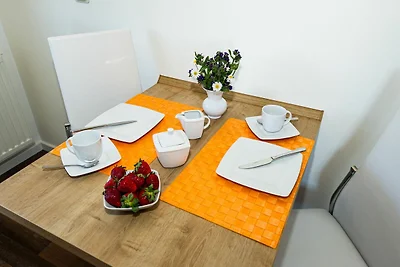 Appartement Luv mit Seeblick und Balkon (L)