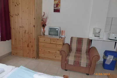 Ferienwohnung für 2 Personen Bernstein 3