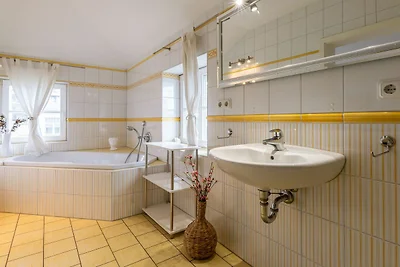 Fewo Kajüte mit Balkon und Bio-Kamin