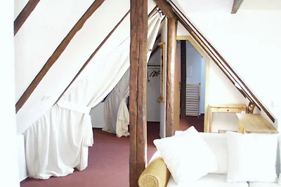 Dachwohnung 7
