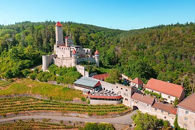 Juniorsuite mit Blick zum Neckartal