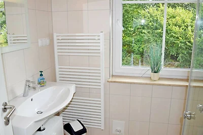 02 Ferienappartement zur Granitz mit Balkon