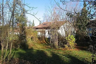 Ferienhaus mit grossem Garten und Biotop, HT...