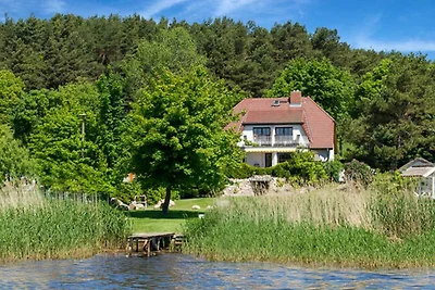 Appartement Lee mit Seeblick und Balkon (R)
