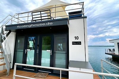 9. Schwimmendes Ferienhaus DolceVita