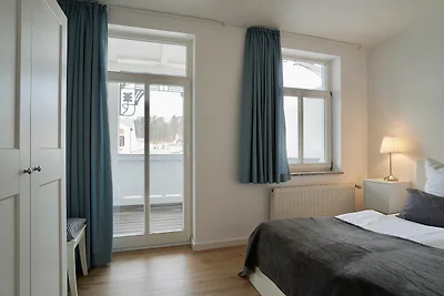 18 Ferienappartement Jasmund mit Balkon (H)