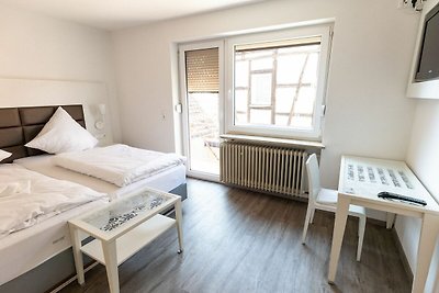 Doppelzimmer mit kleiner Terrasse - Zi. 1