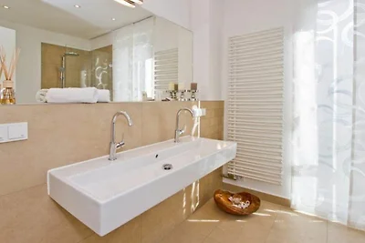 Strandresidenzen Bansin, Schloonpalais 4