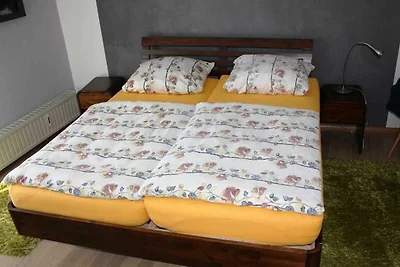Ferienwohnung MOND Cafe Altstadt (unten)