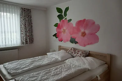 Zimmer 36 schmales Zimmer