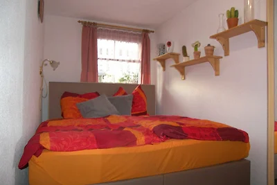Bungalow mit Garten, Terrasse und Grill