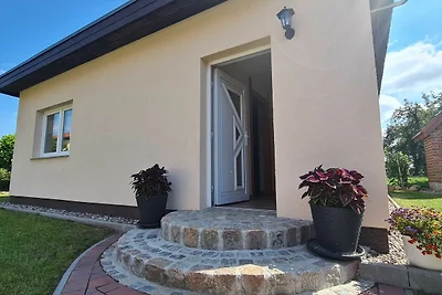 1-Raum-Gartenhaus (48m², 2+1 Personen)