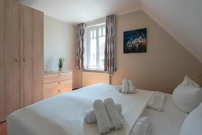 Ferienpark Seepferdchen, 13C, Haus Hiddensee...