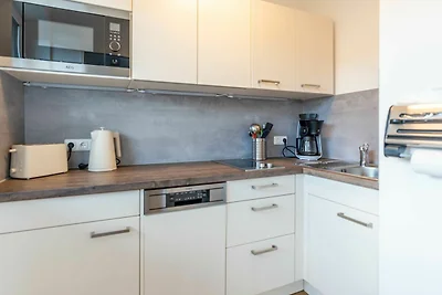 Ferienwohnung mit Bergblick, Balkon und...