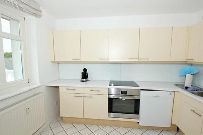 06 schöne 3-Raum-Ferienwohnung mit Balkon