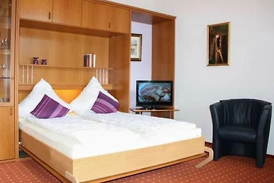 1-Raum FeWo Nr. 2, 28m², 1. Etage, West