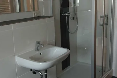 I. OG 82m², 2 Zi. mit Balkon