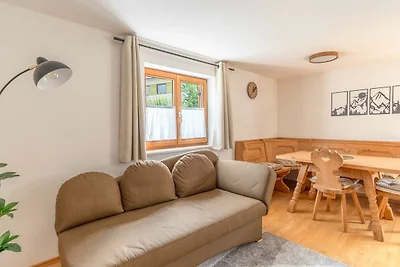 Ferienwohnung mit Parkplatz, Garten und...
