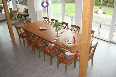 L: 7-Raum-Ferienhaus mit Terrasse (200m²)